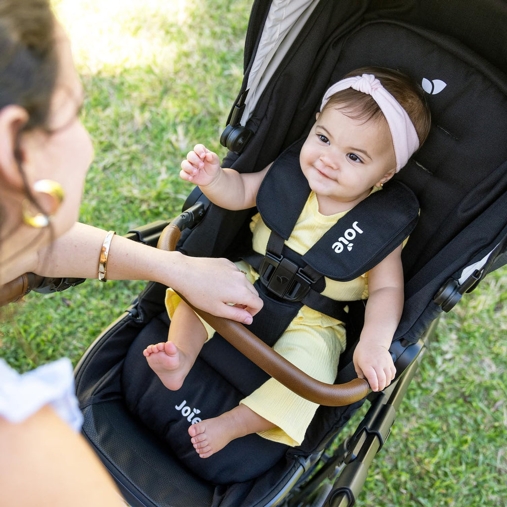 4-in-1 Convertible Pramette Stroller B7572
