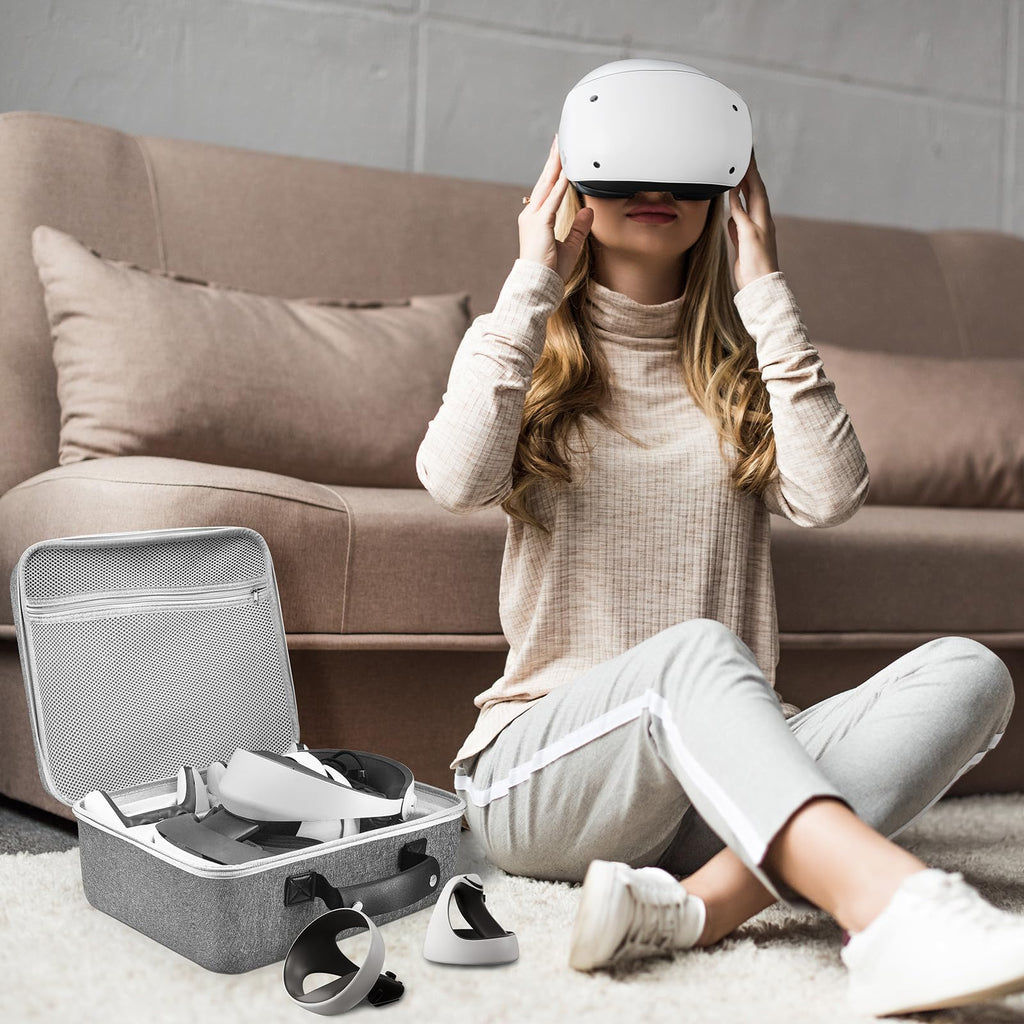 Grey Portable Hard Case for Gaming Headset and Touch Controllers Q278288