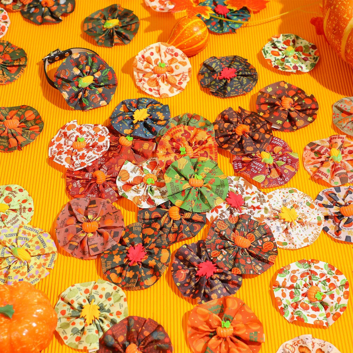200 Pcs Fall Dog Collar Flowers Charms Bulk C9251